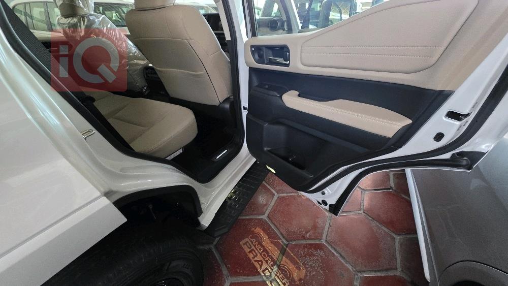 تويوتا لاندكروزر برادو